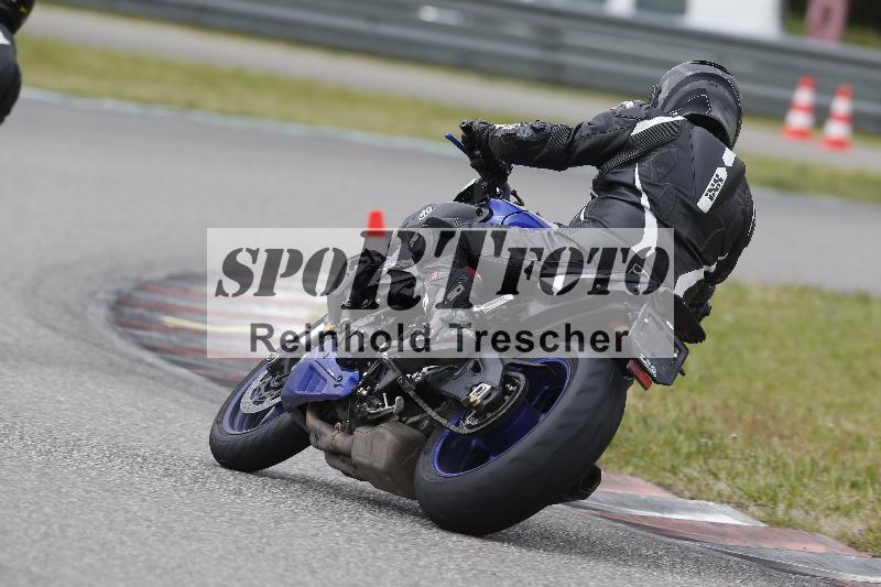 /Archiv-2024/13 22.04.2024 Plüss Moto Sport ADR/Einsteiger/56-1